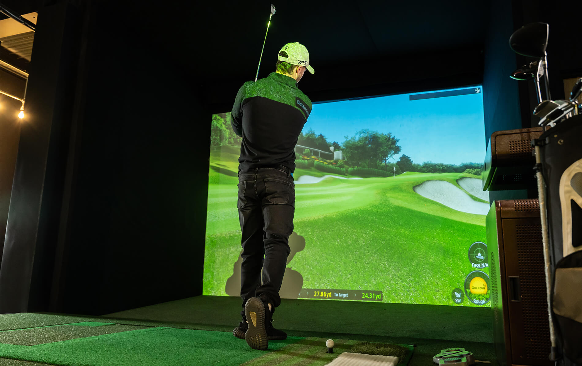 Indoor Golf Simulators vs. Driving Ranges: Which Is Better for Progress?