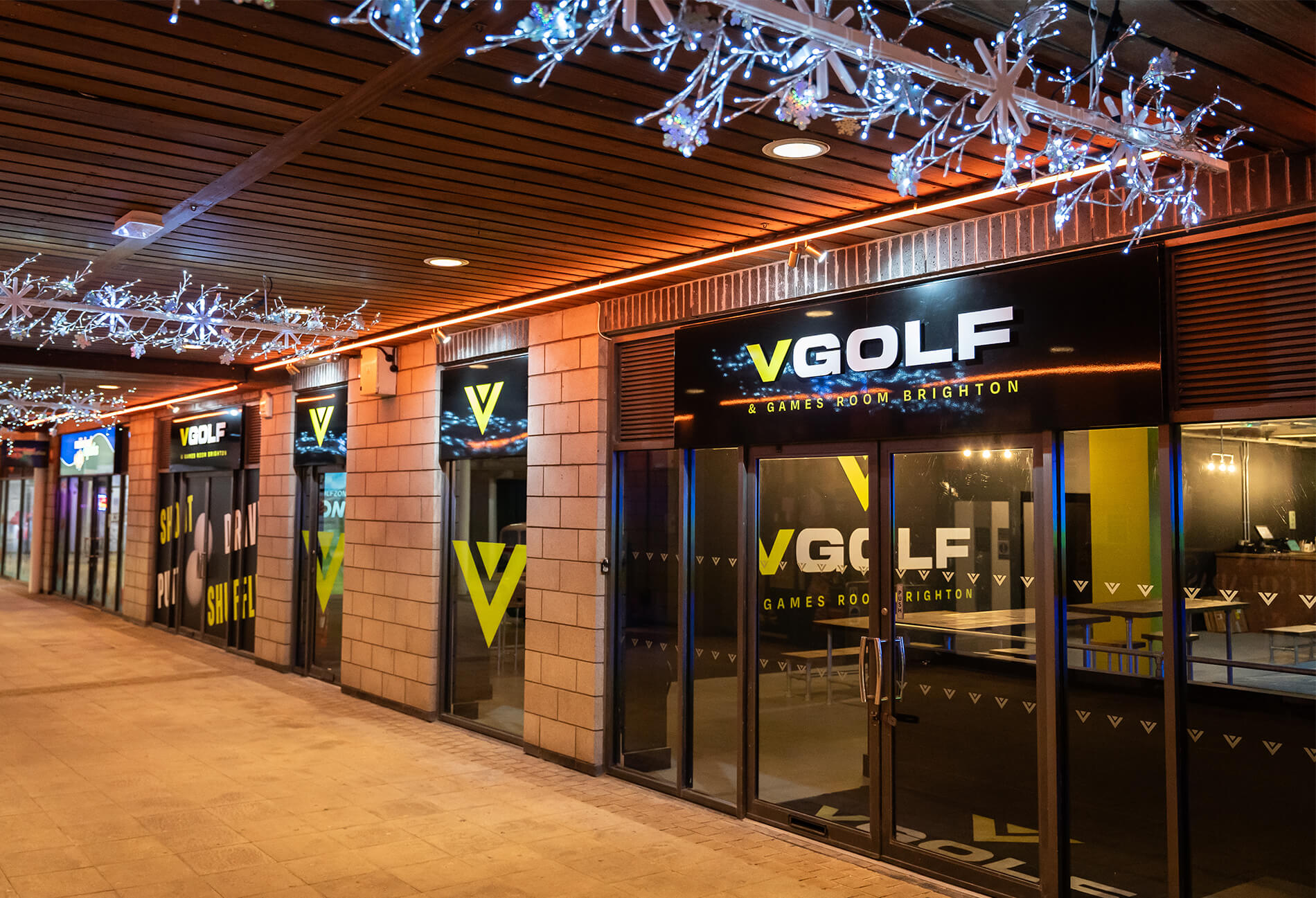 What Makes Brighton Marina a Top Spot for Group Entertainment?